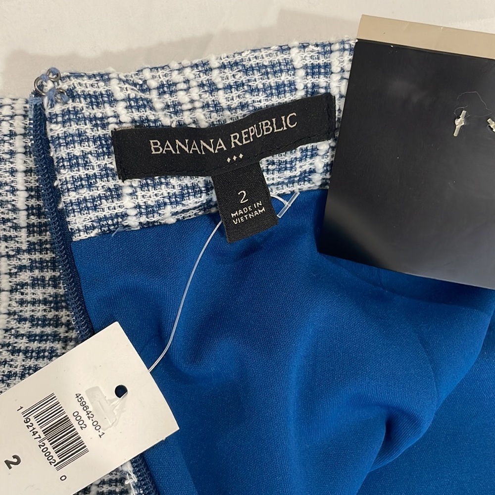 Bannana Republic Women’s Blue and White knit pencil skirt - Picture 6 of 7